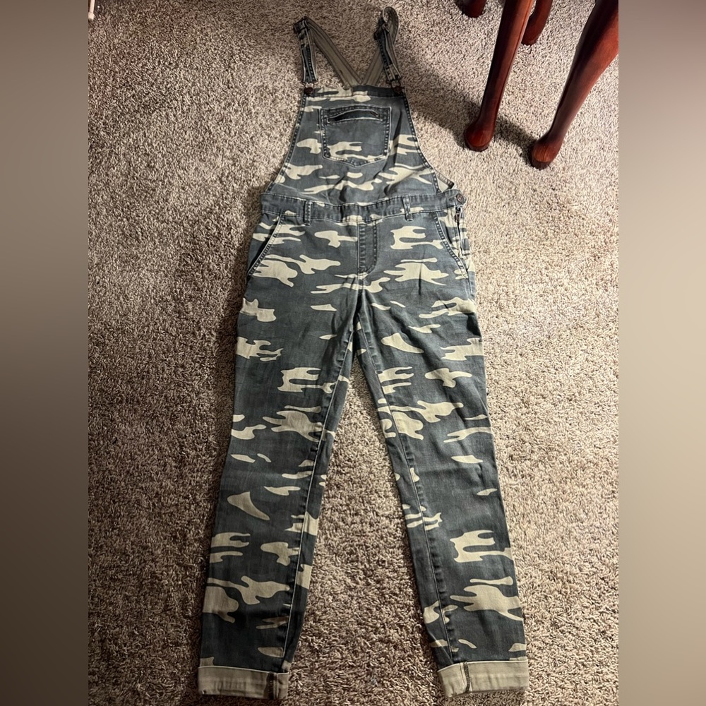 Forever 21 Camo Overall